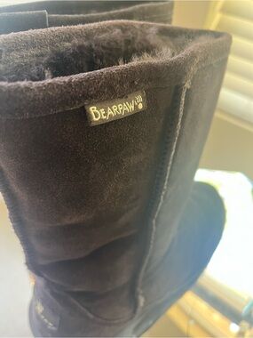 Bearpaw women’s Brown Suede Shearling-Lined Boots